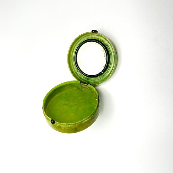1920s Art Deco Celluloid Compact—Green Marbleized Powder Case with Beveled—GUC - Picture 5 of 9